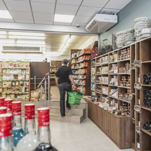 Intérieur Magasin_Les jardins de la côte rôtie_04