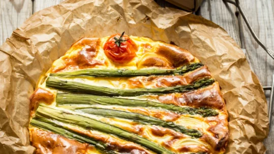 Flan aux asperges-plat- Jardins de la cote rotie ampuis