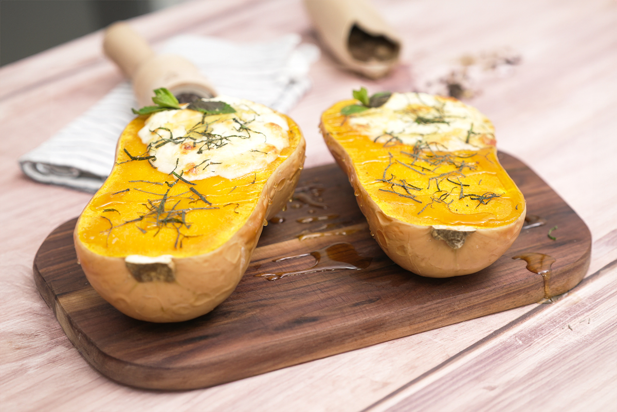 Courge Butternut Farcie au chèvre thym et ail